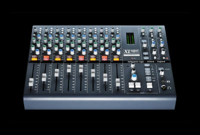 X-Desk oģM{_