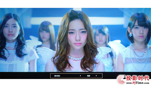 ܲʧȻɫ 곞V7500ͥԺͶӰCy