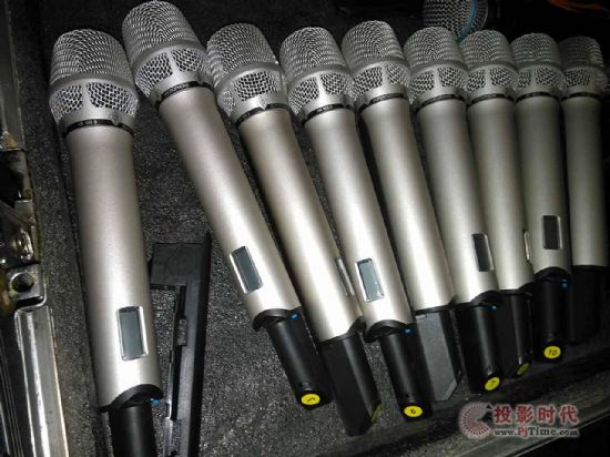 L-AcousticsDiGiCoˇgo