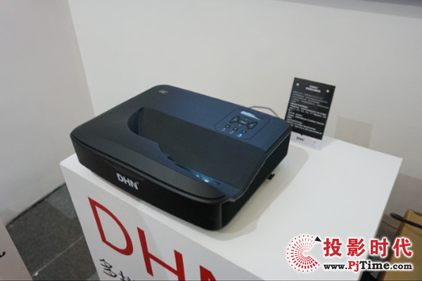 DHNϖ|IFC2018M@Ʒ|ͶӰL